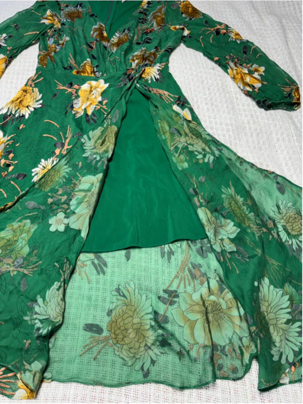 Alice + Olivia RARE Coco Floral Silk Blend Green & Gold Chiffon Dress Size 6 EUC - Picture 4 of 12